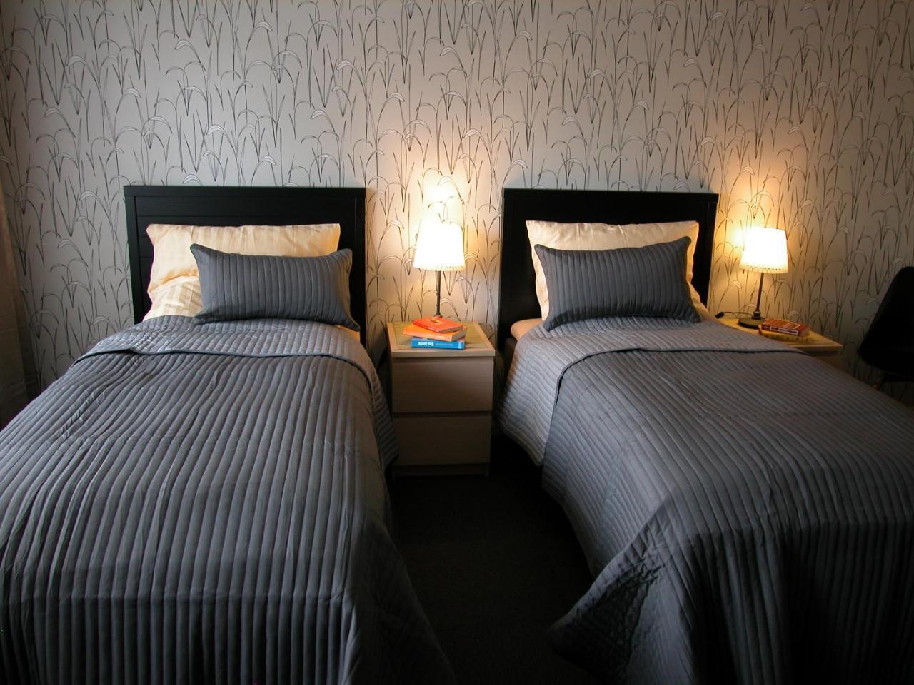Cafe Bistro Moccacino Bed & Breakfast Eksharad Ngoại thất bức ảnh